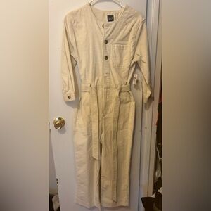 9
Gap Utility Tie Belt 3/4 Sleeve Corduroy Utility Coverall Cream sz 2 petite